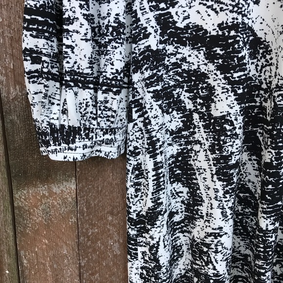 Y Yigal sheath dress 1 black white chic date 4 - Picture 6 of 8